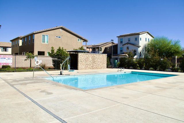 1268 Piazza Lane, Clovis, CA 93612