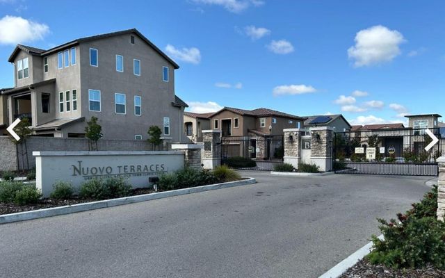 1268 Piazza Lane, Clovis, CA 93612