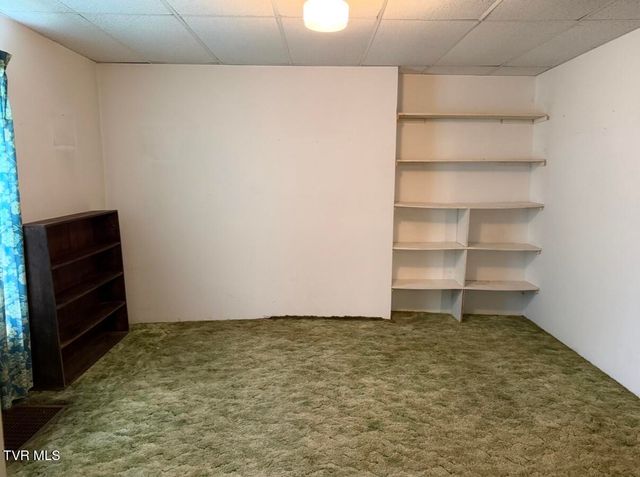 1506 Pittstown Road, Bristol, VA 24201