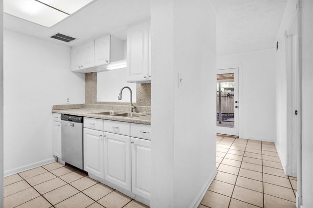 9541 Clanton Street, Houston, TX 77080
