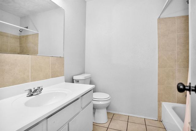 9541 Clanton Street, Houston, TX 77080