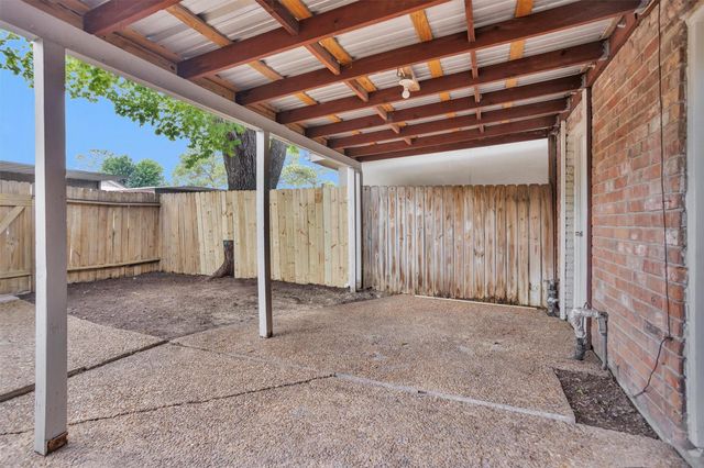 9541 Clanton Street, Houston, TX 77080