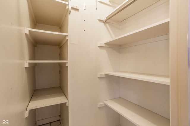 6930 Oak Lane, Indianapolis, IN 46220