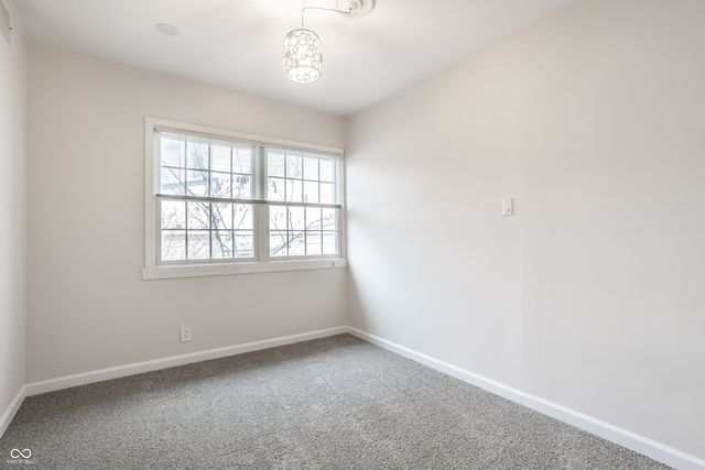 6930 Oak Lane, Indianapolis, IN 46220