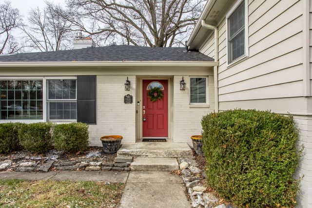 6930 Oak Lane, Indianapolis, IN 46220