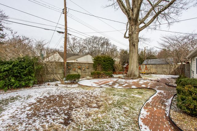 6930 Oak Lane, Indianapolis, IN 46220