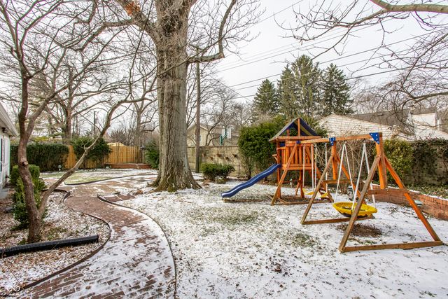 6930 Oak Lane, Indianapolis, IN 46220