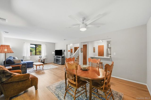 13 Redwood Drive, Highland Mills, NY 10930