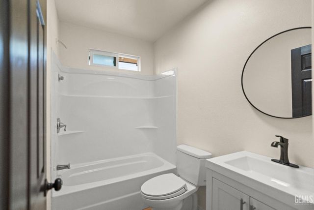 1218 Water Street, Bakersfield, CA 93305