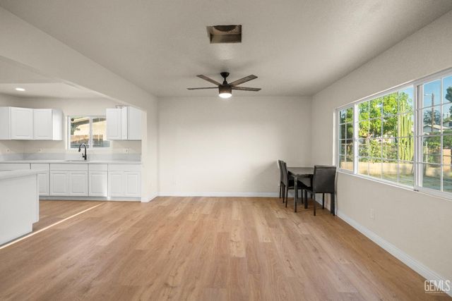 1218 Water Street, Bakersfield, CA 93305