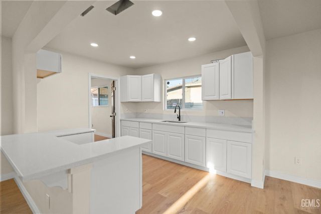 1218 Water Street, Bakersfield, CA 93305