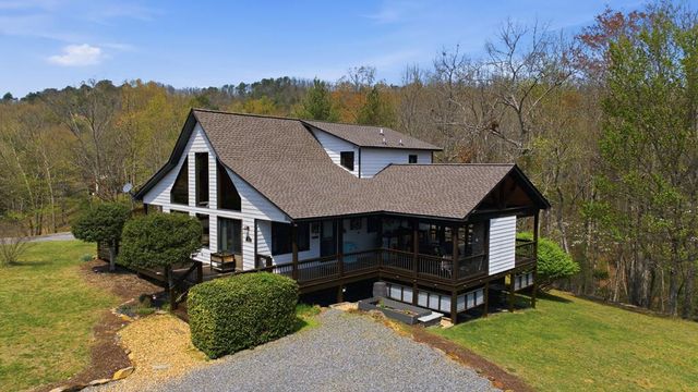 39 Red Bud Lane, Murphy, NC 28906