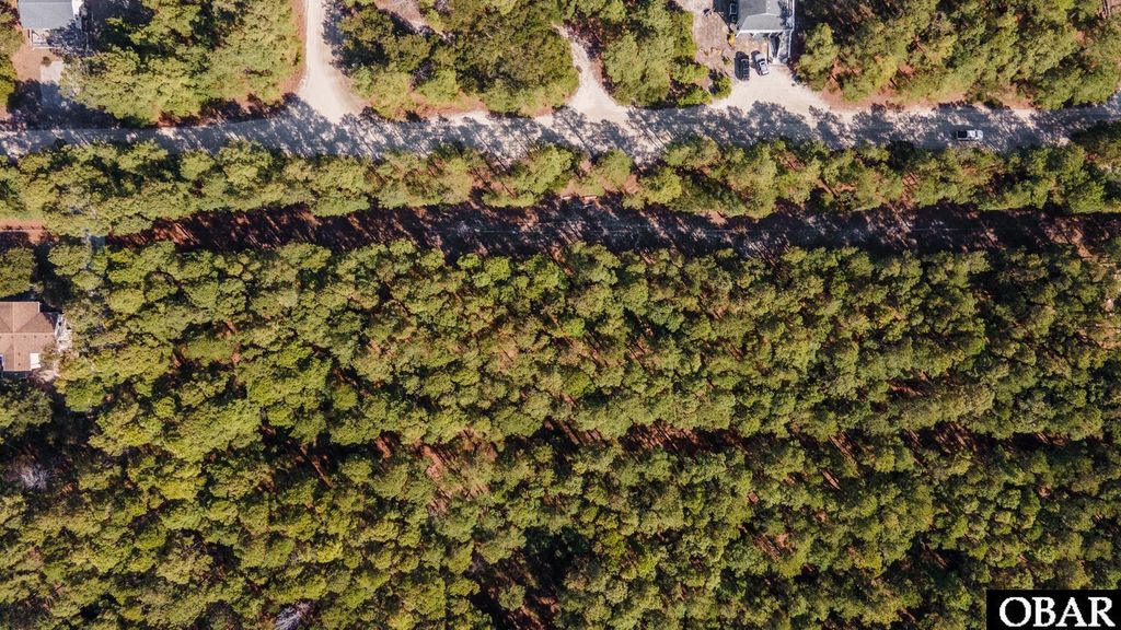 Image 21 of property listing at 2322 Ocean Pearl Road Lot 2, Corolla, NC 27927