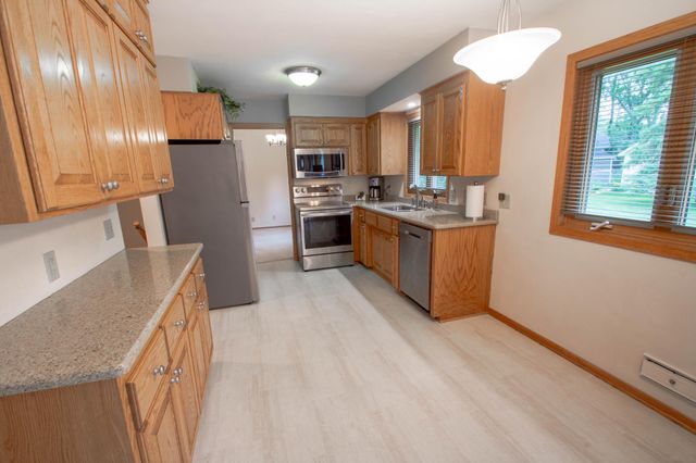 3314 Belden Drive NE, Saint Anthony, MN 55418
