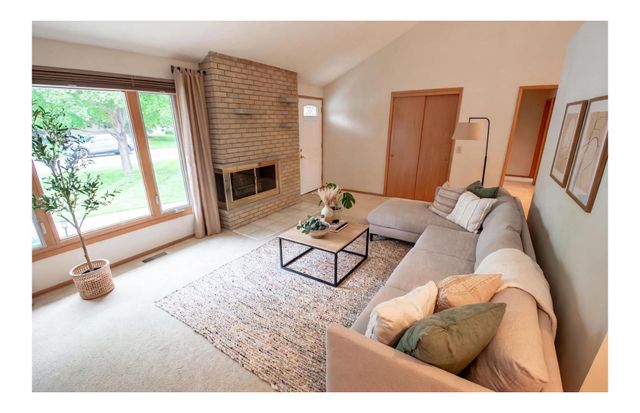 3314 Belden Drive NE, Saint Anthony, MN 55418