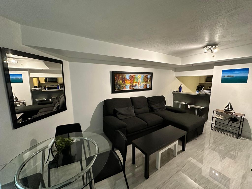 102 SW 6th Avenue 206, Miami, FL 33130