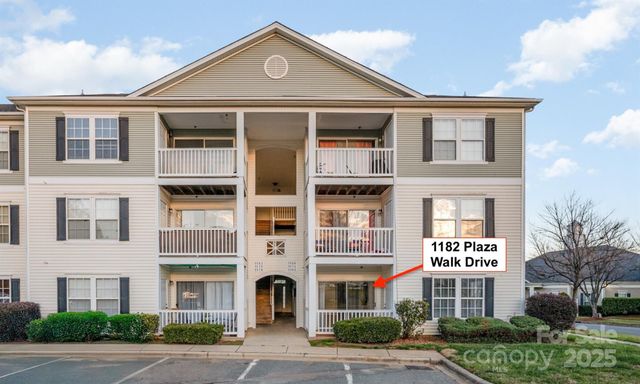 1182 Plaza Walk Drive, Charlotte, NC 28215