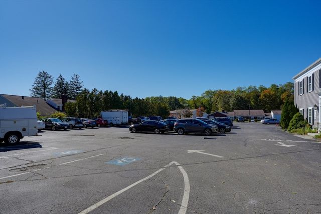 394 Lowell St 19, Lexington, MA 02422