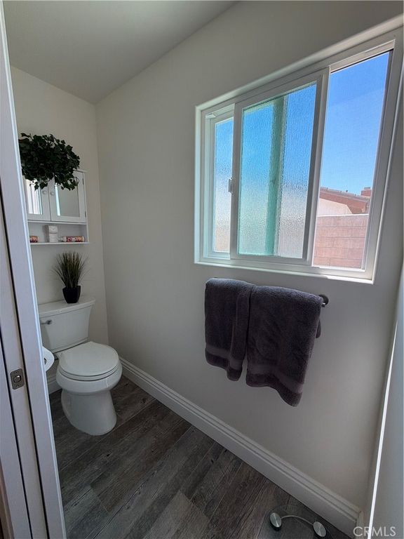 Image 24 of property listing at 401 meadowbrook Drive, Santa Maria, CA 93455