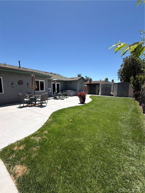 Image 47 of property listing at 401 meadowbrook Drive, Santa Maria, CA 93455