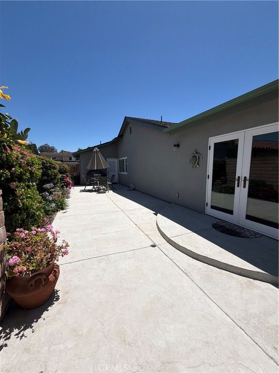 Image 53 of property listing at 401 meadowbrook Drive, Santa Maria, CA 93455