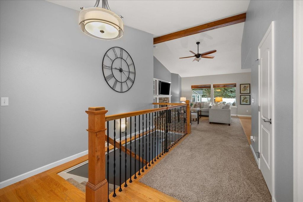 1602 S Canyon Woods Ln, Spokane, WA 99223 photo 3