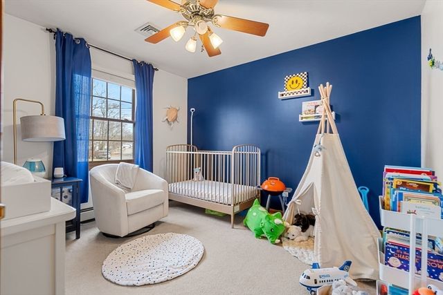 4 Dorianna Cir, Shrewsbury, MA 01545