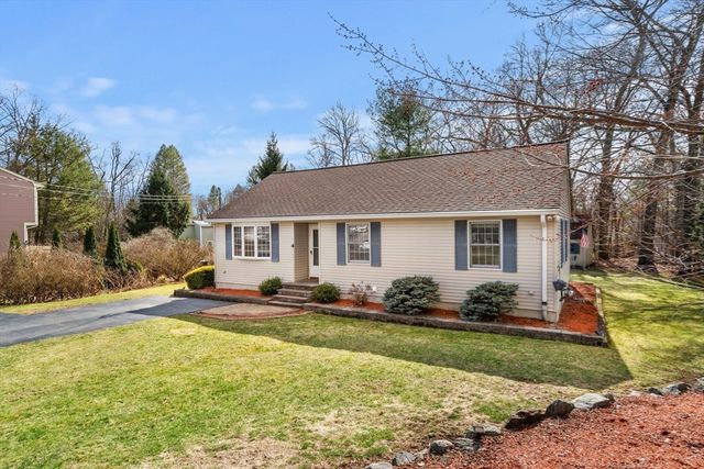 4 Dorianna Cir, Shrewsbury, MA 01545