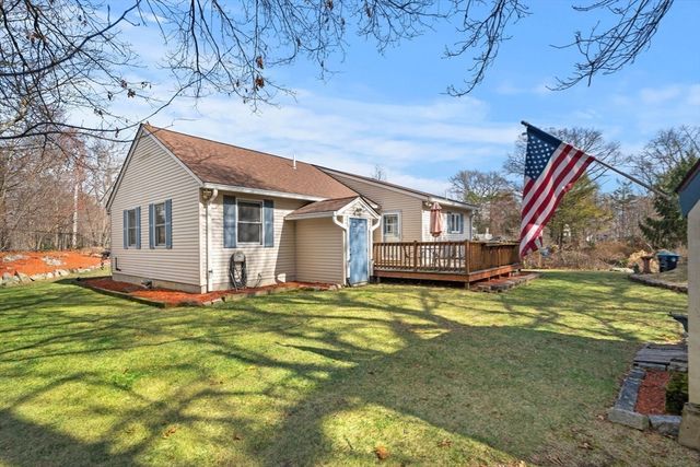 4 Dorianna Cir, Shrewsbury, MA 01545