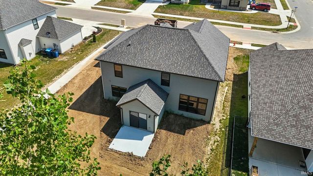 4792 Falcon Parkway, New Haven, IN 46774