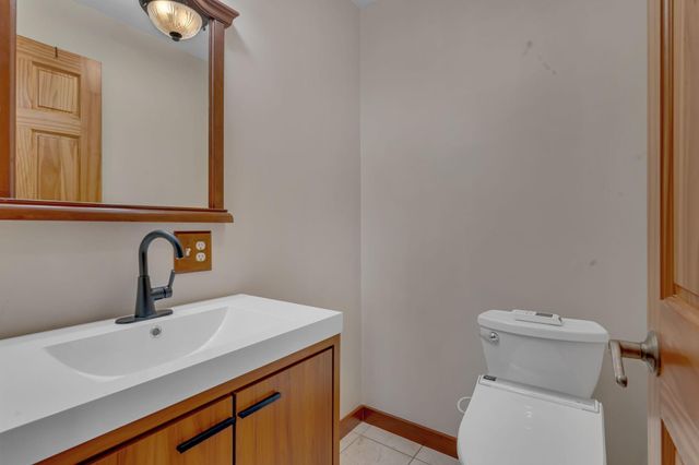 201 Dakota Avenue NE, Pennock, MN 56279