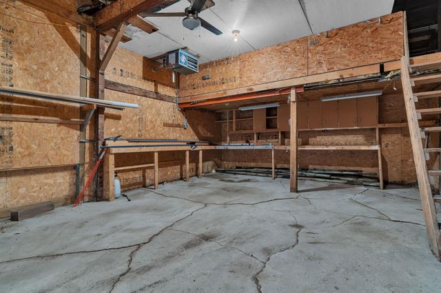 201 Dakota Avenue NE, Pennock, MN 56279