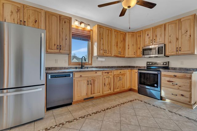 201 Dakota Avenue NE, Pennock, MN 56279