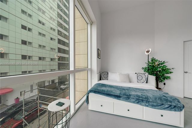 253 NE 2nd St 228, Miami, FL 33132