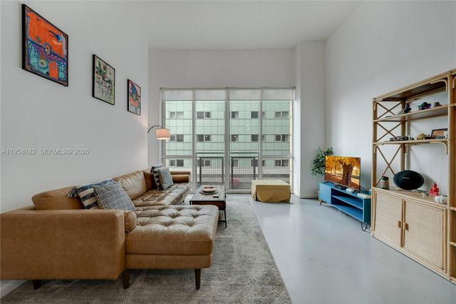 253 NE 2nd St 228, Miami, FL 33132