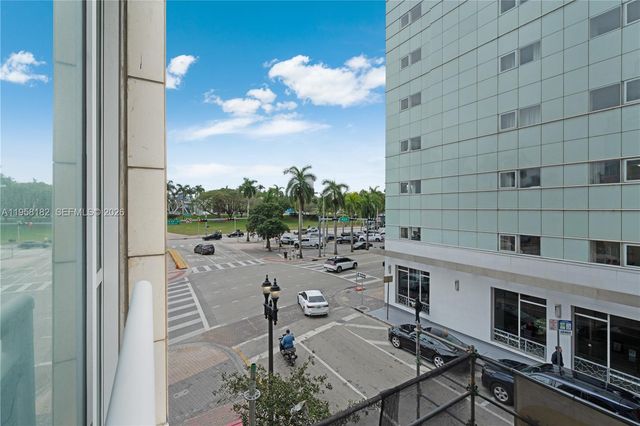 253 NE 2nd St 228, Miami, FL 33132