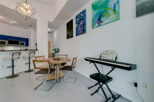 253 NE 2nd St 228, Miami, FL 33132