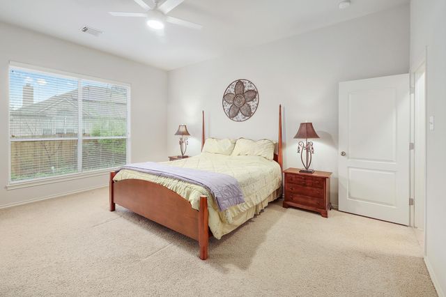 3802 Azur LN, Round Rock, TX 78681