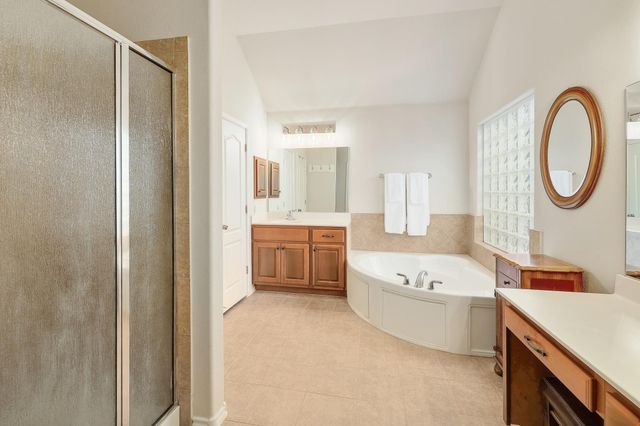 3802 Azur LN, Round Rock, TX 78681