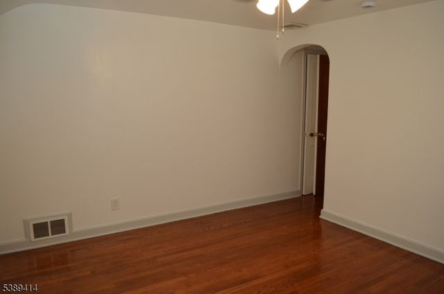 550 4Th St, Dunellen Boro, NJ 08812