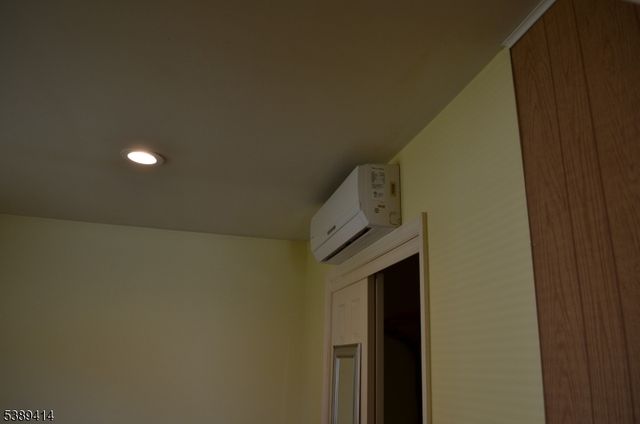 550 4Th St, Dunellen Boro, NJ 08812