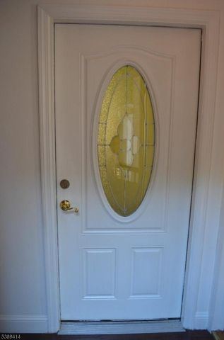 550 4Th St, Dunellen Boro, NJ 08812