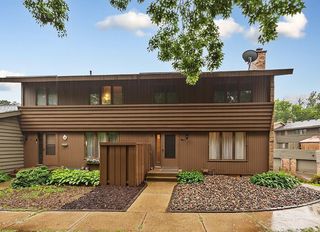 21 Walden Street, Burnsville, MN 55337