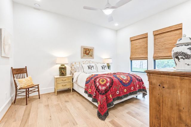 9776 Greenridge View Drive, Willis, TX 77318