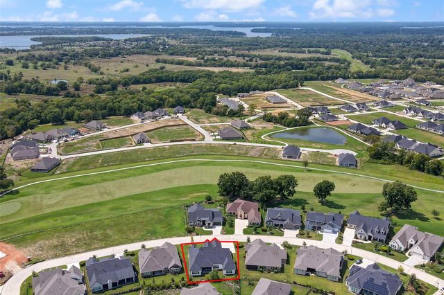 9776 Greenridge View Drive, Willis, TX 77318