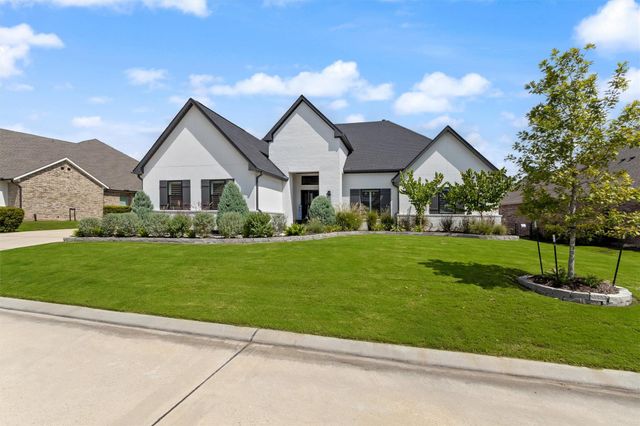 9776 Greenridge View Drive, Willis, TX 77318