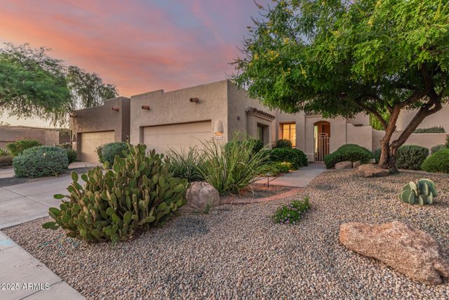 8338 E JOSHUA TREE Lane, Scottsdale, AZ 85250