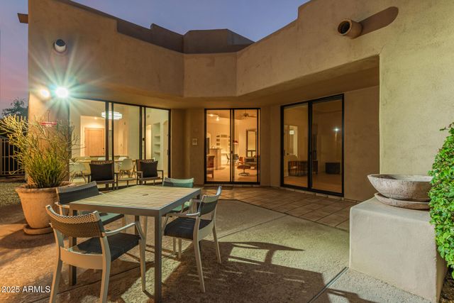 8338 E JOSHUA TREE Lane, Scottsdale, AZ 85250