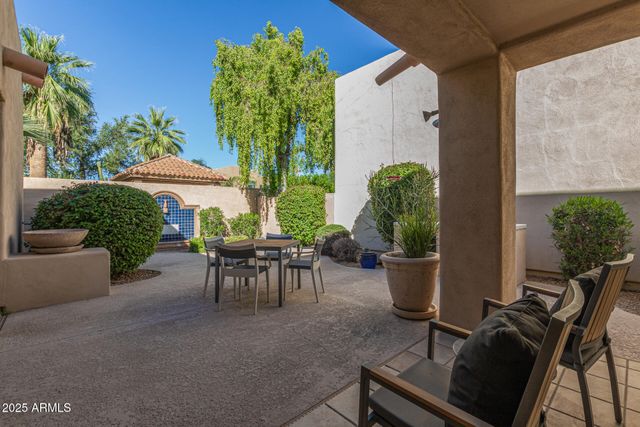 8338 E JOSHUA TREE Lane, Scottsdale, AZ 85250