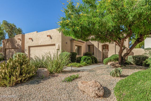 8338 E JOSHUA TREE Lane, Scottsdale, AZ 85250